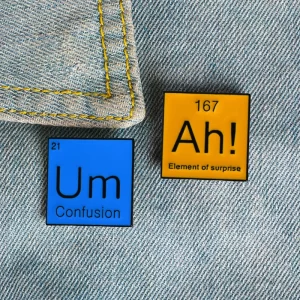 Broche (pin) para roupas